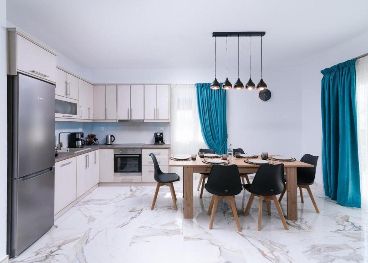 Villa Balux Kalamaki  Esterno foto